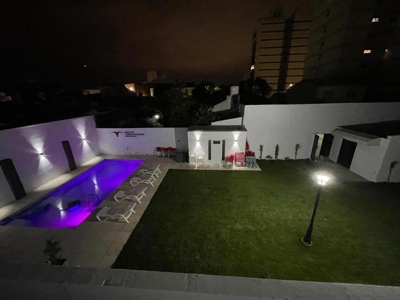Hotel Trocadero Necochea Kültér fotó
