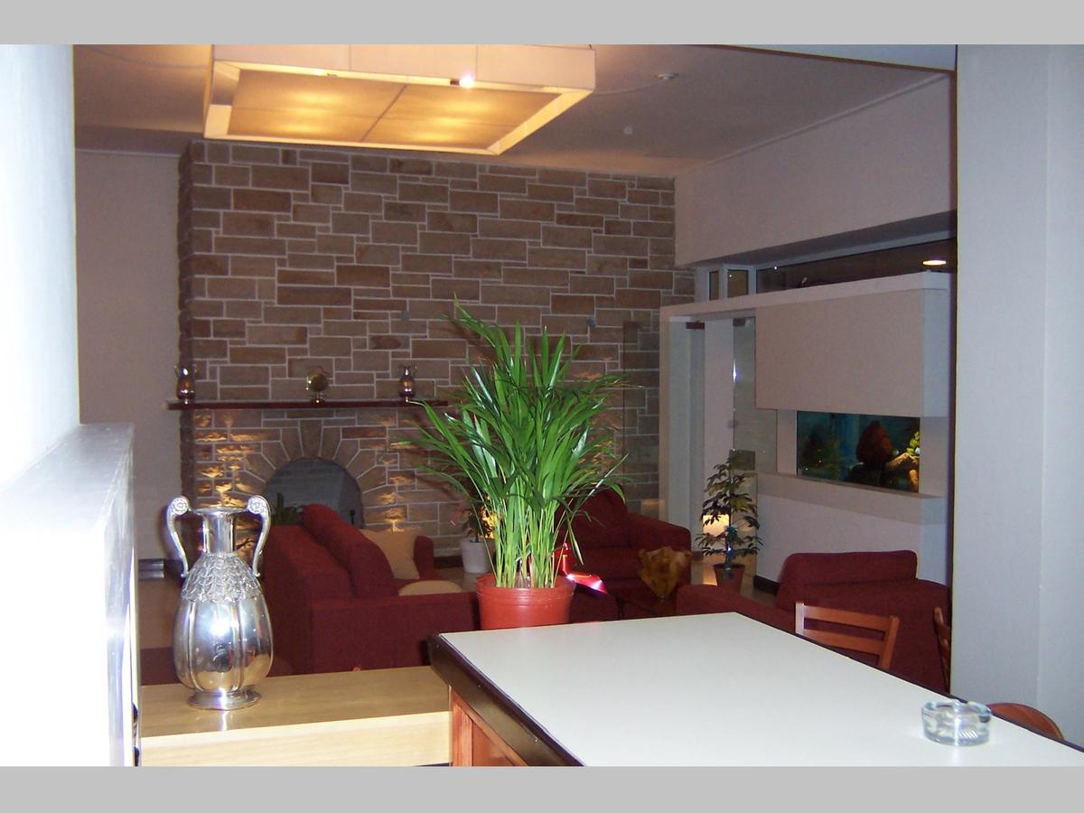 Hotel Trocadero Necochea Kültér fotó