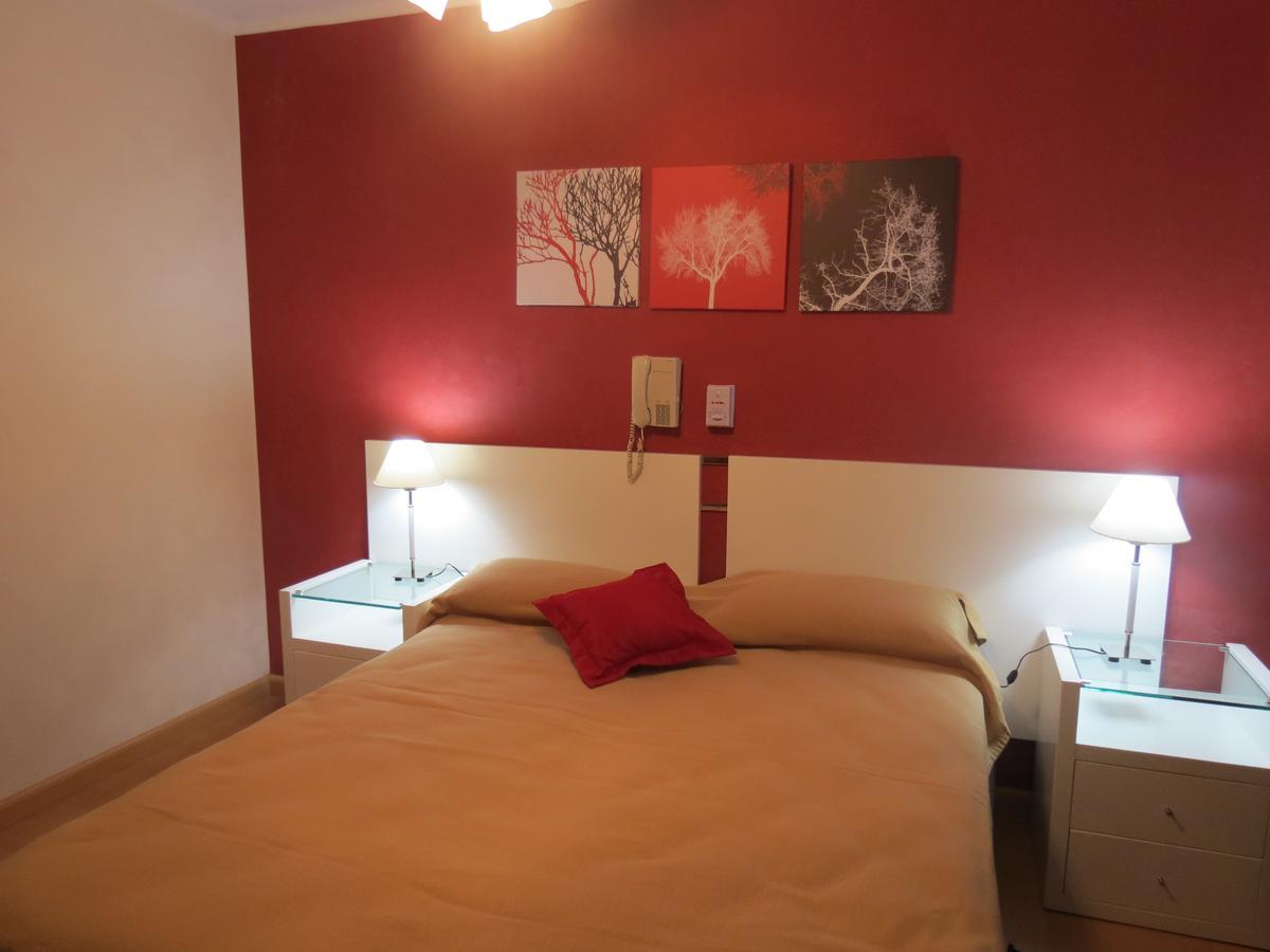 Hotel Trocadero Necochea Kültér fotó
