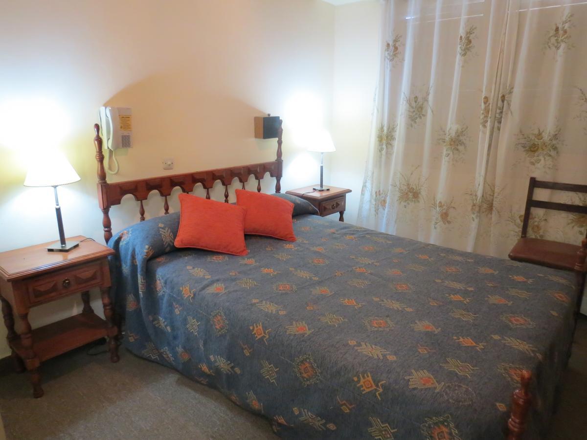 Hotel Trocadero Necochea Kültér fotó